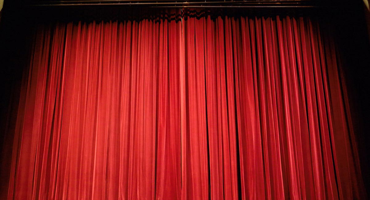 Fire retardant curtains for theatres, tracking solutions, contract curtains
